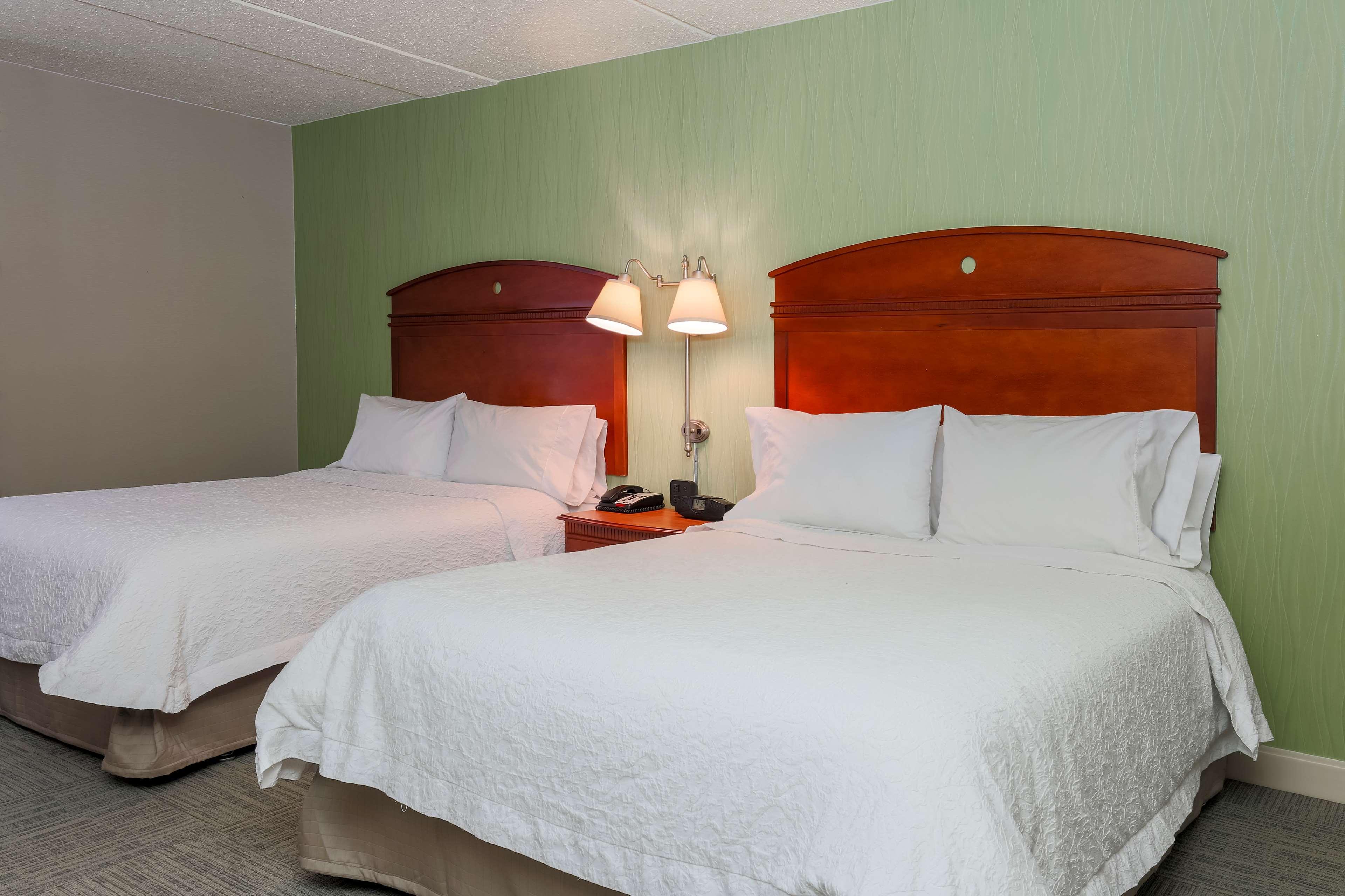 Hampton Inn & Suites Уэст-Хейвен Экстерьер фото